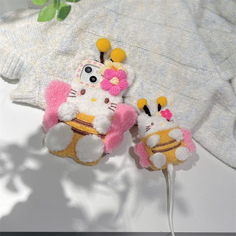 Kawaii Hello Kitty Bee Plush AirPods Earphone Case - ArtGalleryZen