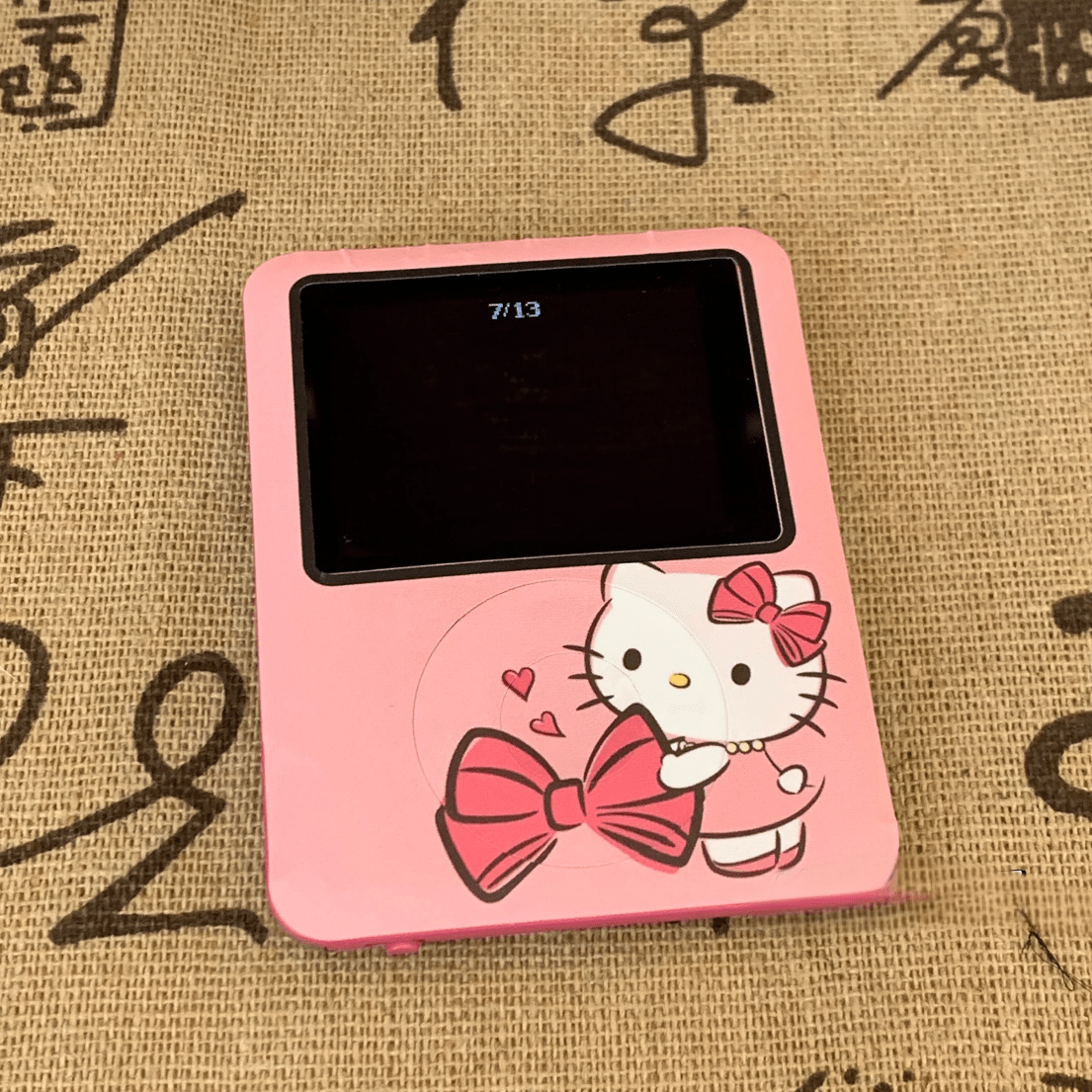 kawaii Hello Kitty Portable Mini Walkman MP3 - ArtGalleryZen