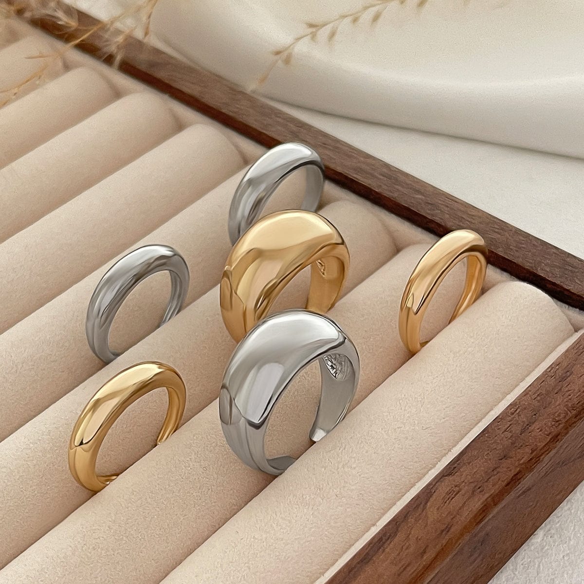 Minimalist 6pcs Gold Silver Tone Glossy Ring Set - ArtGalleryZen