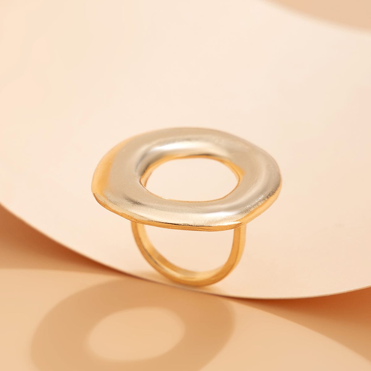 Minimalist Chunky Gold Silver Tone O Shaped Ring - ArtGalleryZen