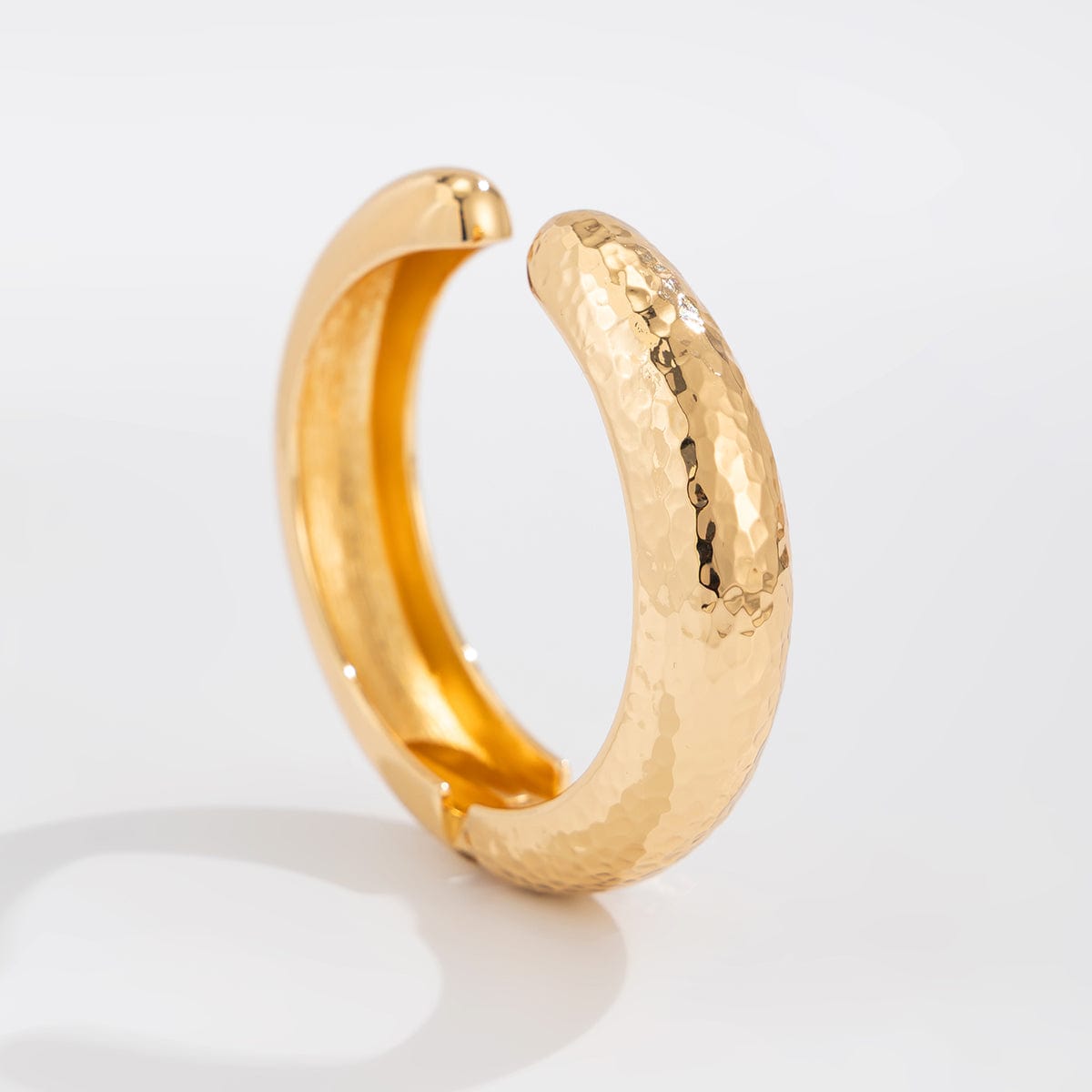 Minimalist Hammered Curved Bangle Bracelet Set - ArtGalleryZen