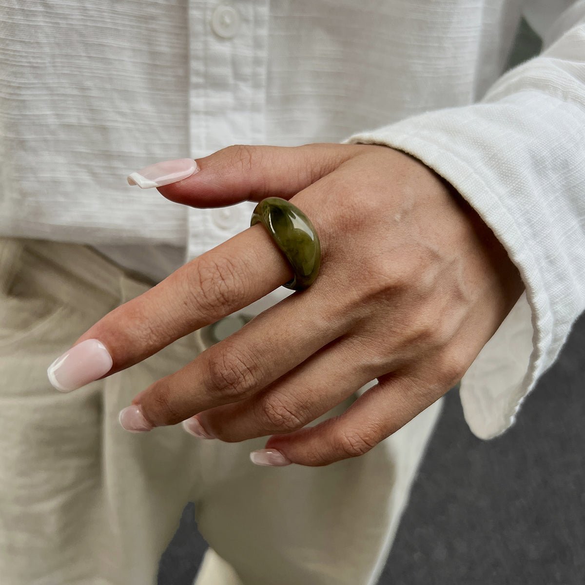 Retro Chunky Gradient Resin Ring - ArtGalleryZen