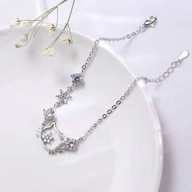 Sanrio CZ Inlaid Crystal Hello Kitty Bracelet - ArtGalleryZen