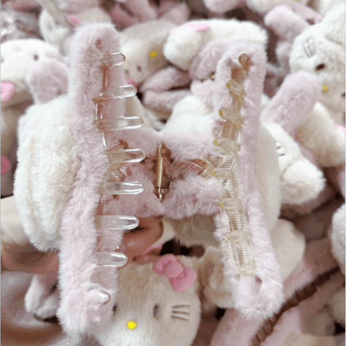 Sanrio Plush Hello Kitty Chignon Claw Clip Hair Clip - ArtGalleryZen