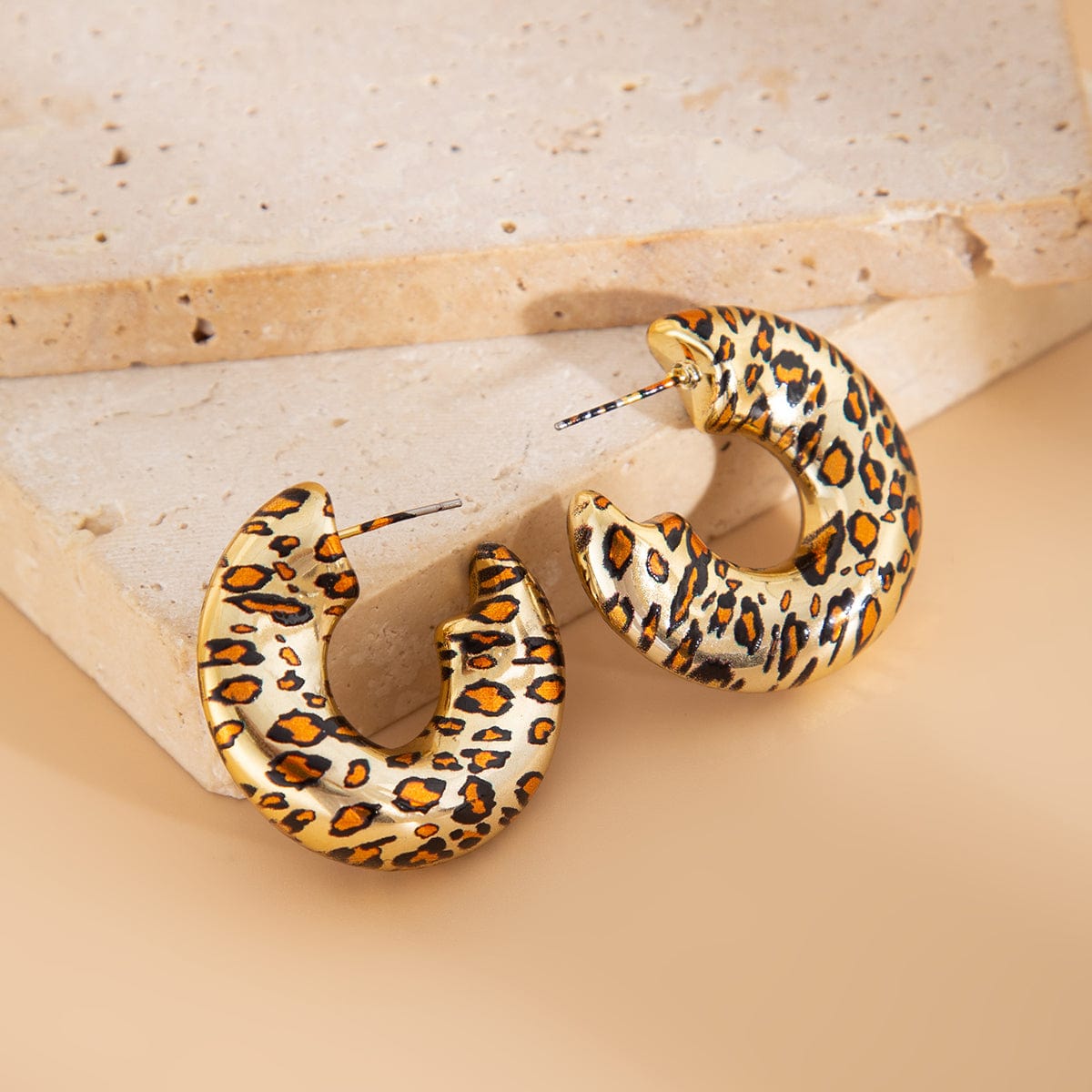 Stylish Leopard C Shaped Stud Earrings - ArtGalleryZen