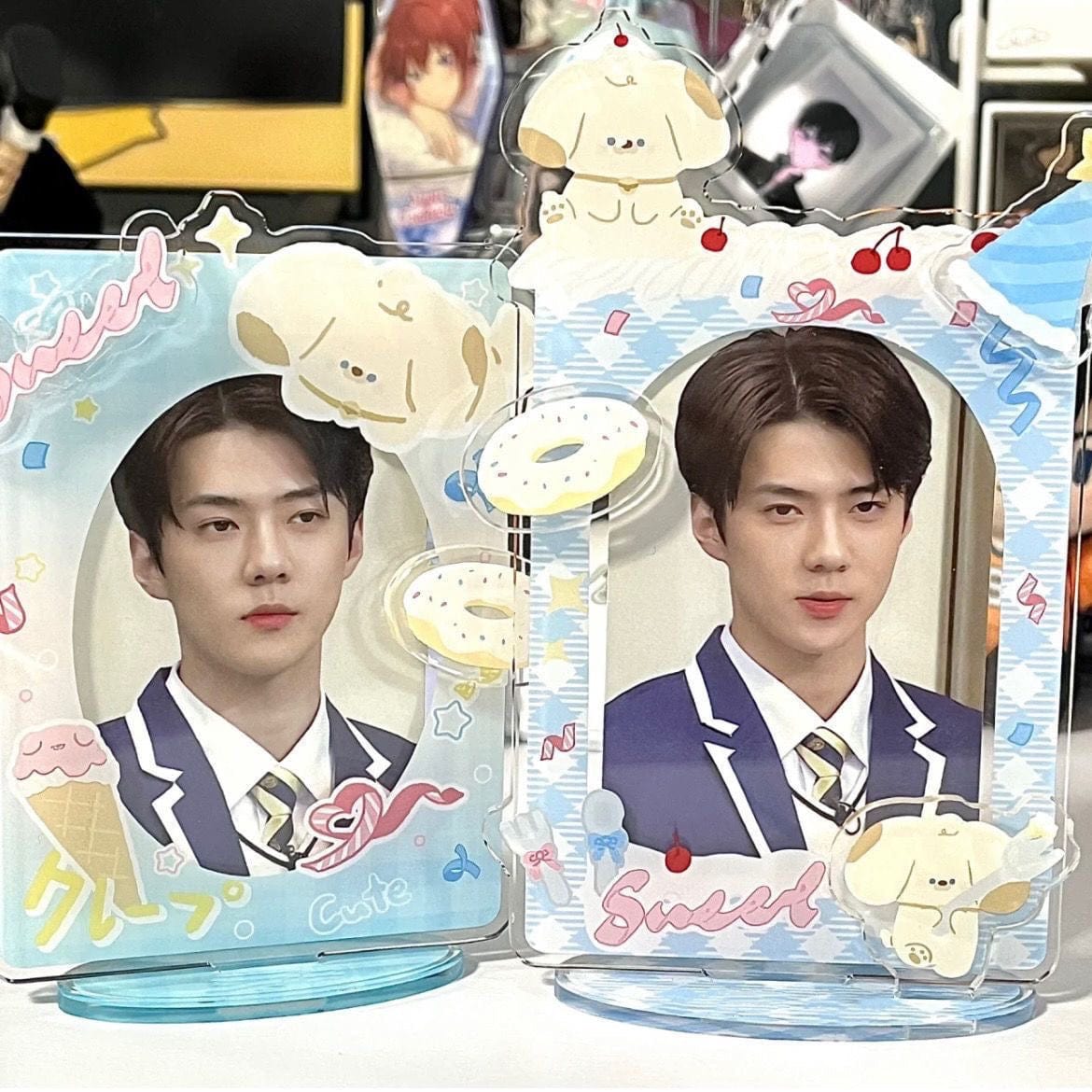 Sweet Puppy Donut Kpop Acrylic Photocard Holder - ArtGalleryZen