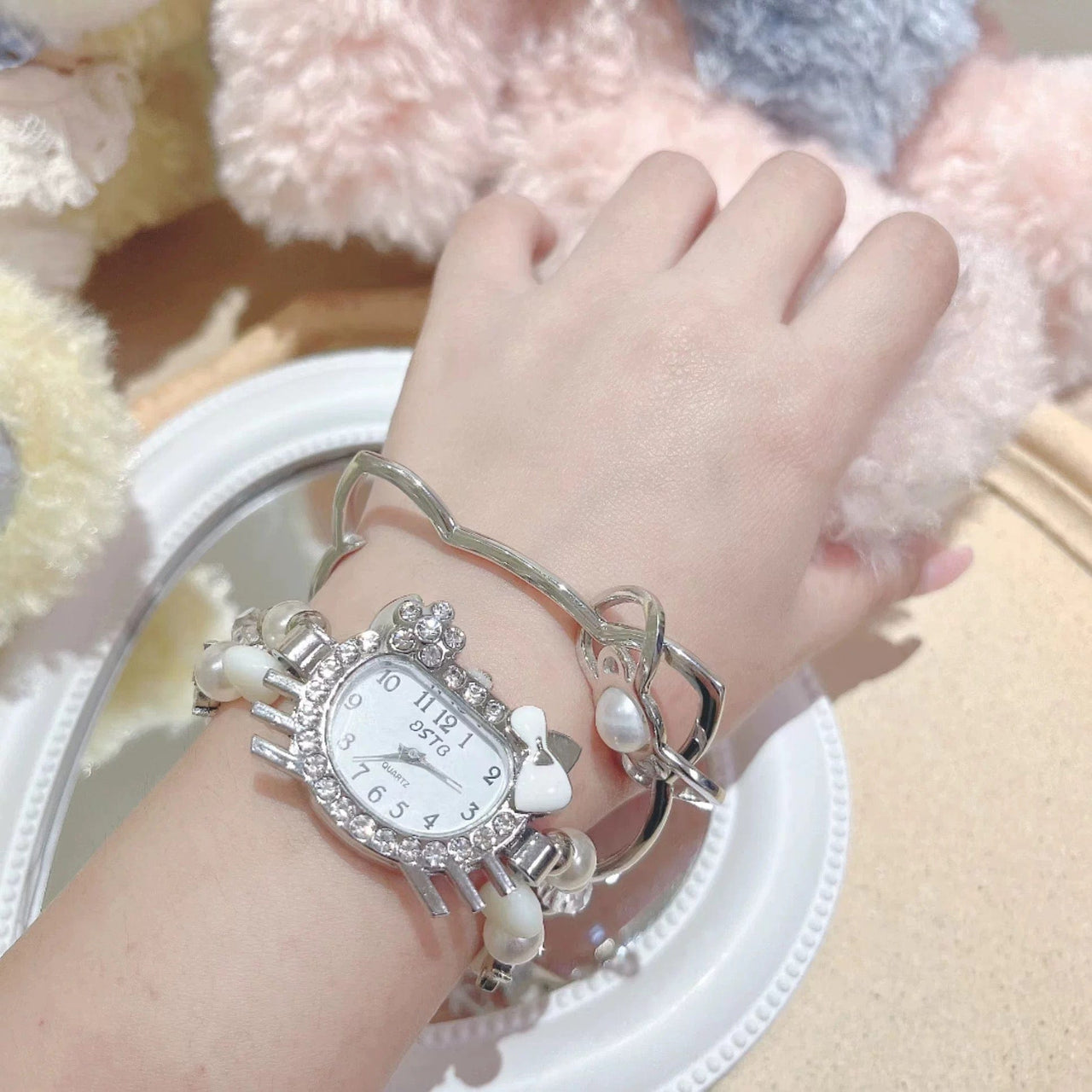 Sweet Rhinestone Inlaid Cupid Charm Pearl Chain Hello Kitty Watch - ArtGalleryZen