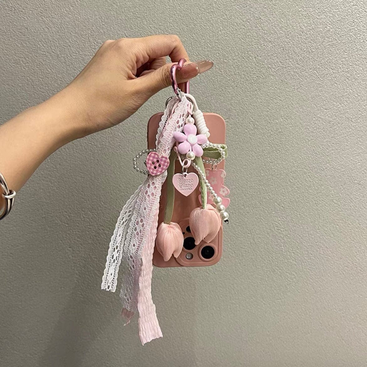 Sweet Tulip Bowknot Pearl Lace Charm Heart Keychain - ArtGalleryZen