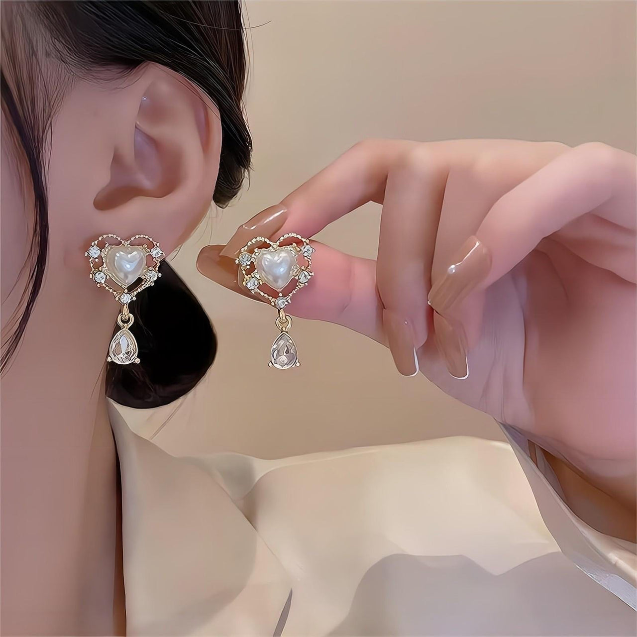 Trendy Dangling Rhinestone CZ Inlaid Pearl Heart Earrings - ArtGalleryZen