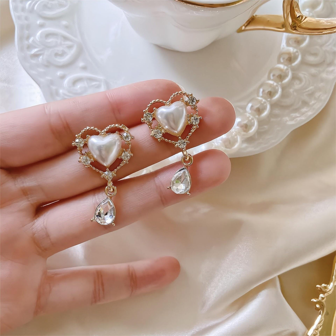 Trendy Dangling Rhinestone CZ Inlaid Pearl Heart Earrings - ArtGalleryZen