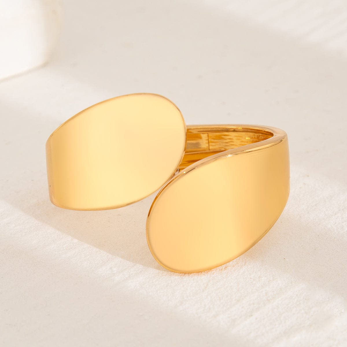 Trendy Geometric Glossy Open Bangle Bracelet - ArtGalleryZen