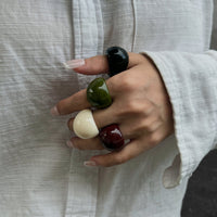 Thumbnail for Vintage Chunky Resin Ring - ArtGalleryZen