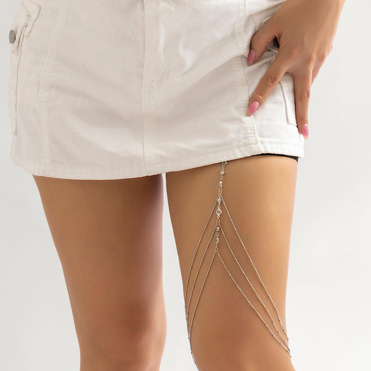 Boho Layered Crystal Inlaid Elastic Saturn Thigh Leg Chain - ArtGalleryZen