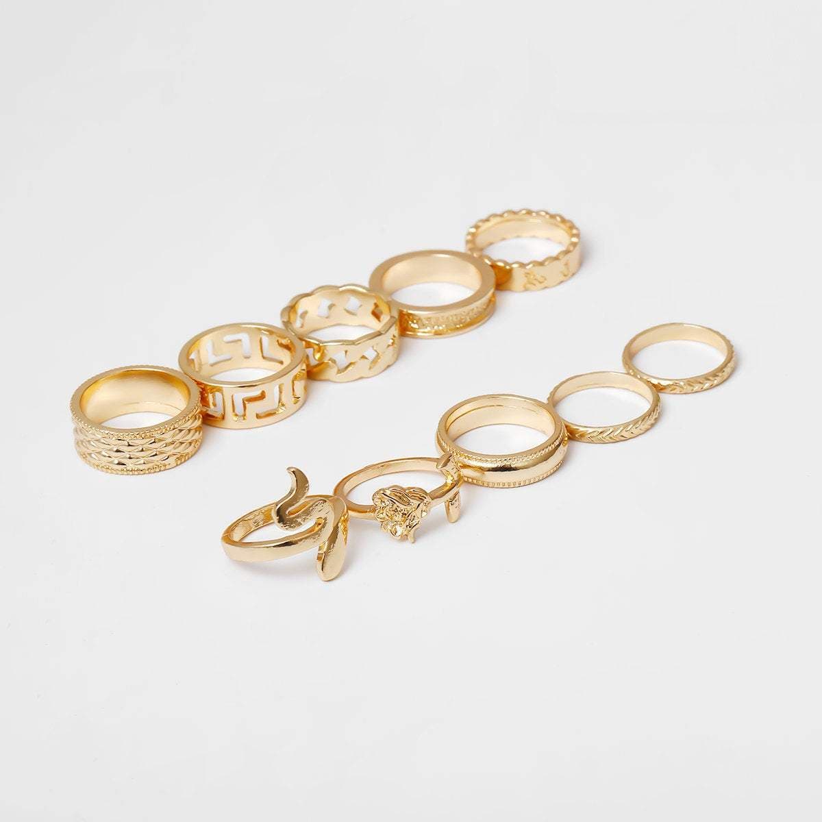 Chic 11 Pieces Gold Tone Metal Ring Set - ArtGalleryZen