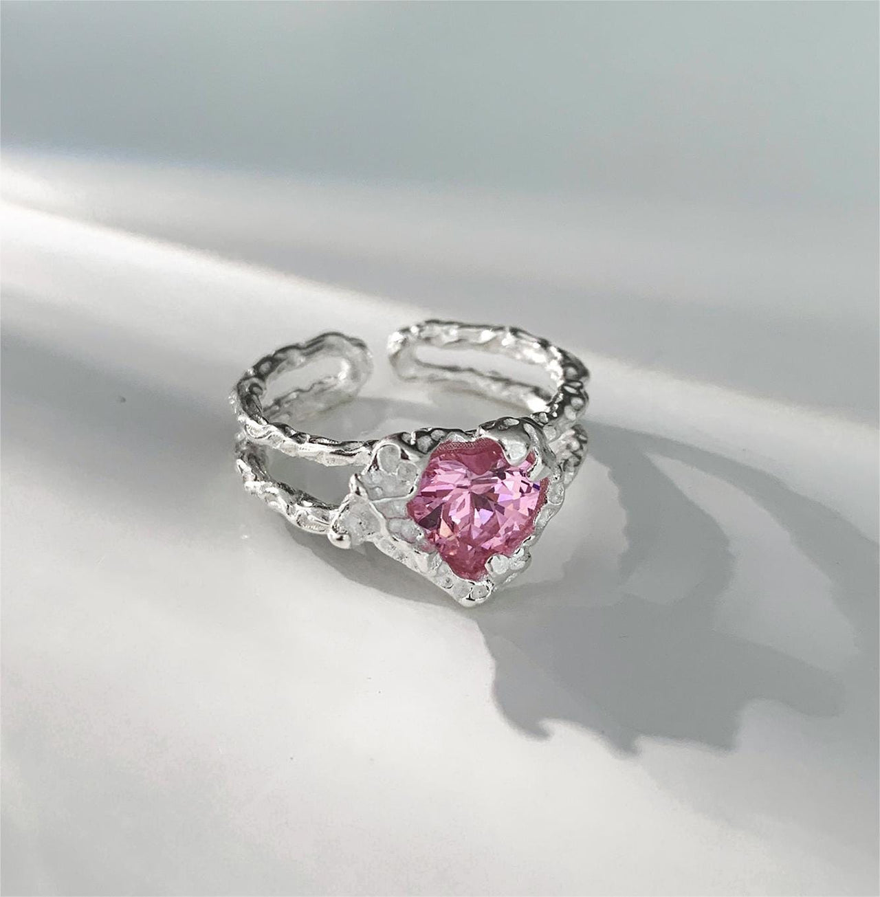 Chic Adjustable Pink Crystal Heart Ring - ArtGalleryZen