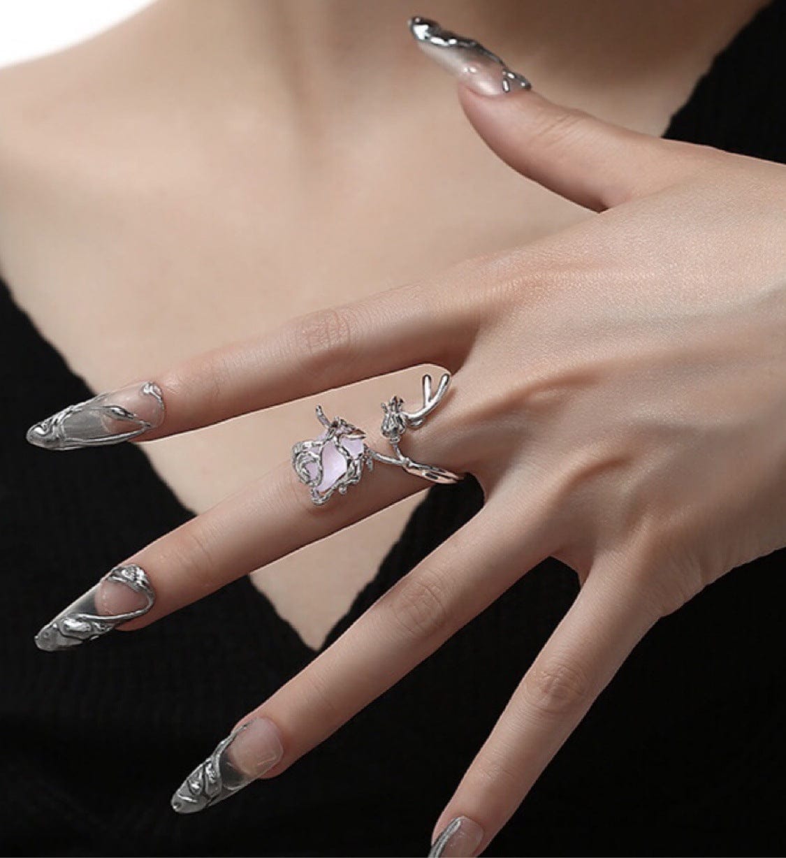 Chic Adjustable Purple Raw Crystal Rose Ring - ArtGalleryZen