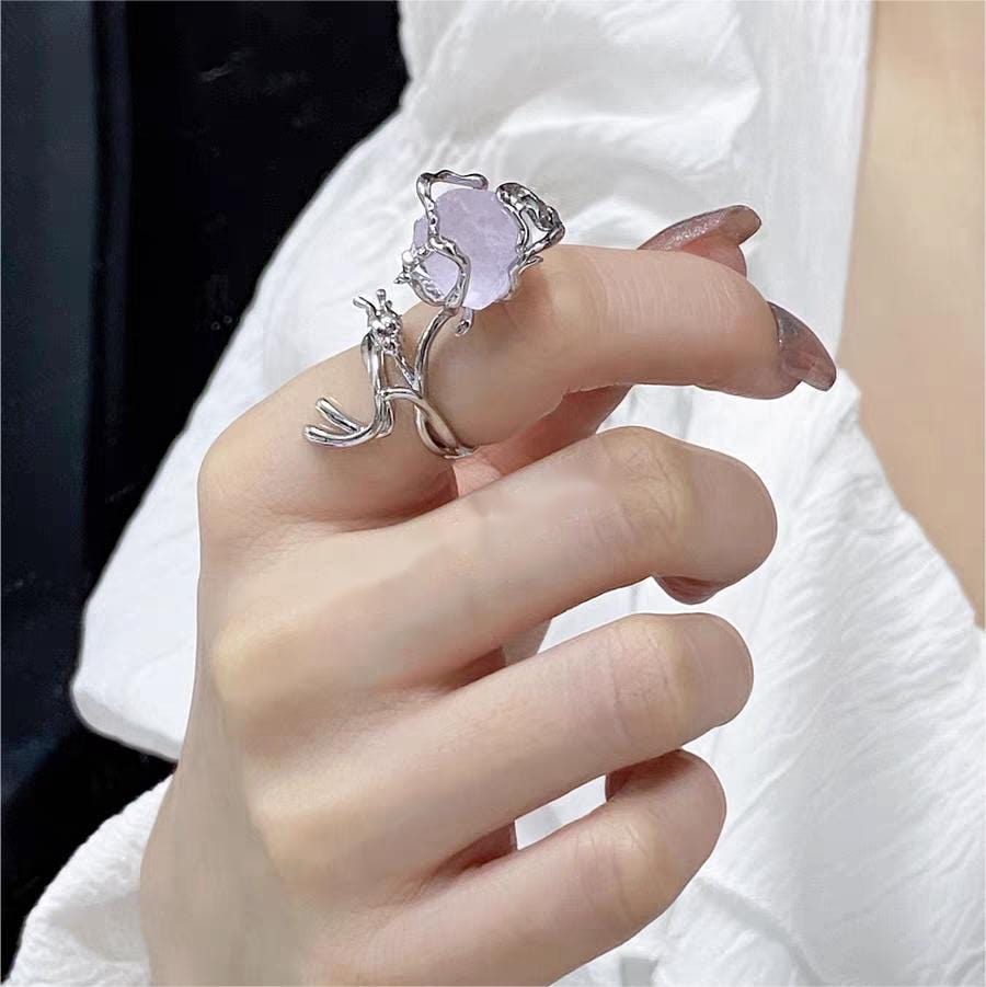 Chic Adjustable Purple Raw Crystal Rose Ring - ArtGalleryZen