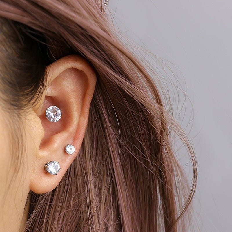 Chic Cubic Zirconia Helix Non Piercing Magnetic Stud Earring - ArtGalleryZen