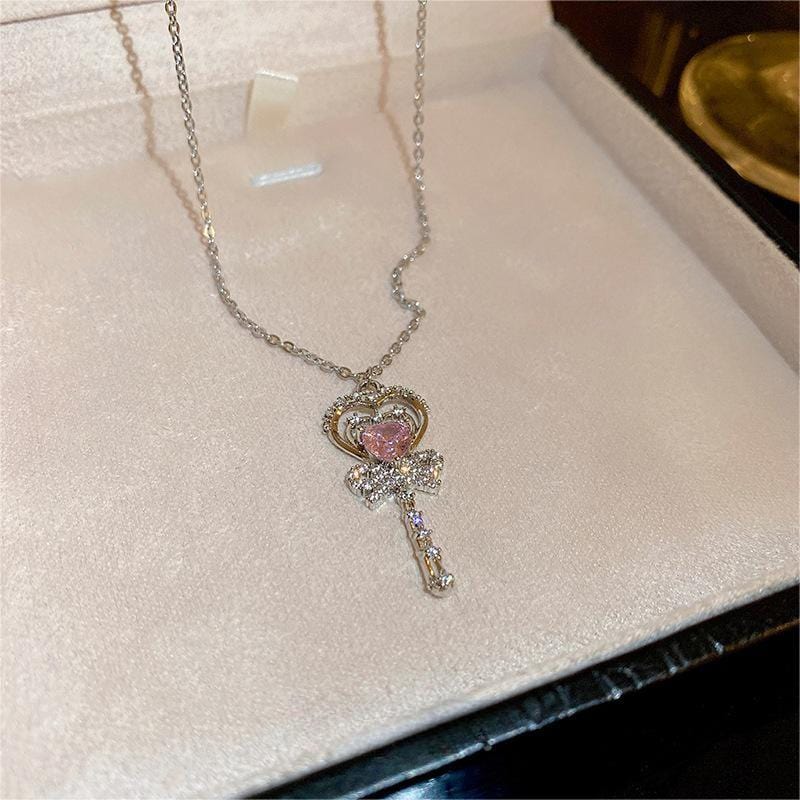 Swarovski Crystal Pink Heart Magic Wand Necklace – ArtGalleryZen