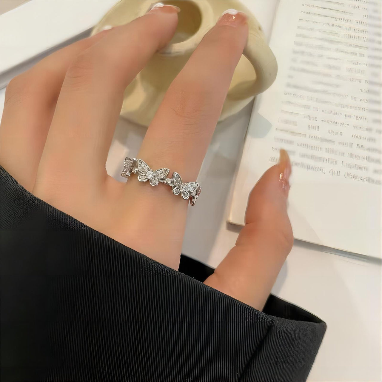 Chic CZ Inlaid Silver Butterfly Ring - ArtGalleryZen
