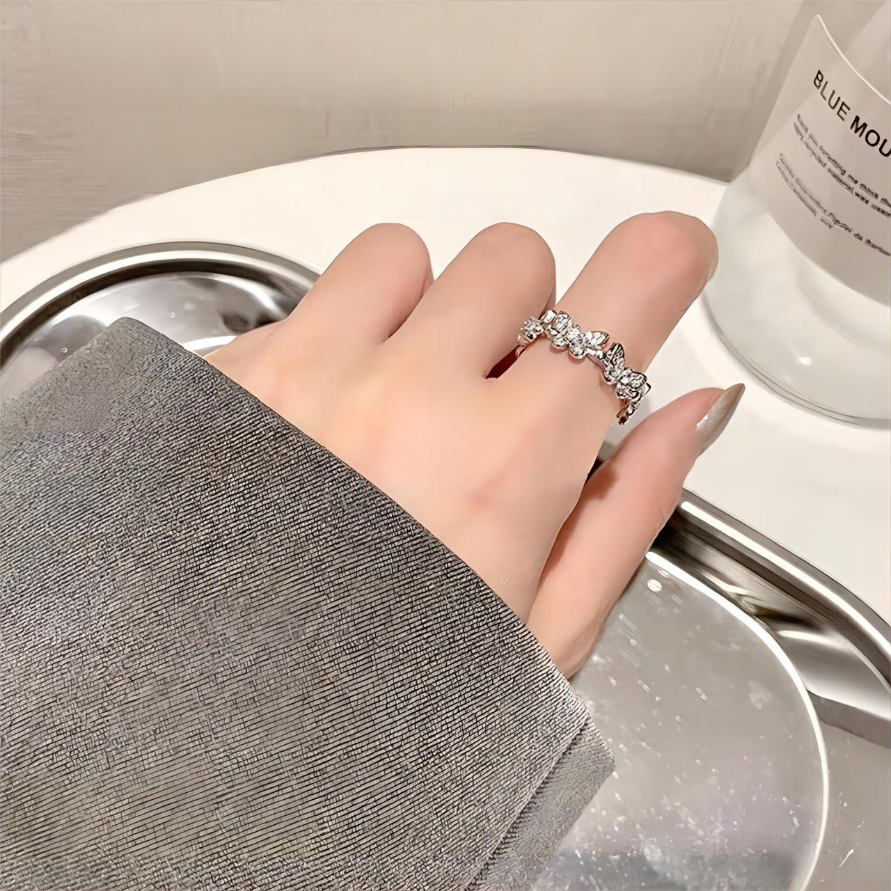 Chic CZ Inlaid Silver Butterfly Ring - ArtGalleryZen
