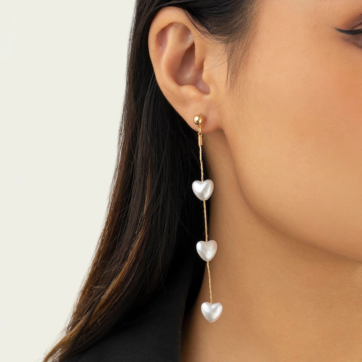 Chic Dangling Heart Pearl Chain Earrings - ArtGalleryZen