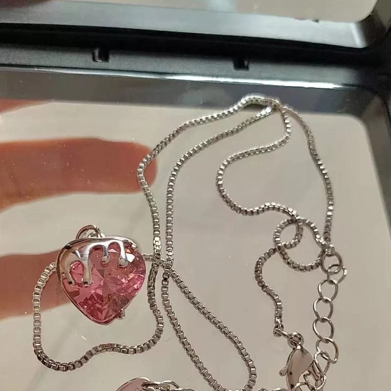 Chic Diamond Cut Pink Crystal Heart Pendant Necklace - ArtGalleryZen