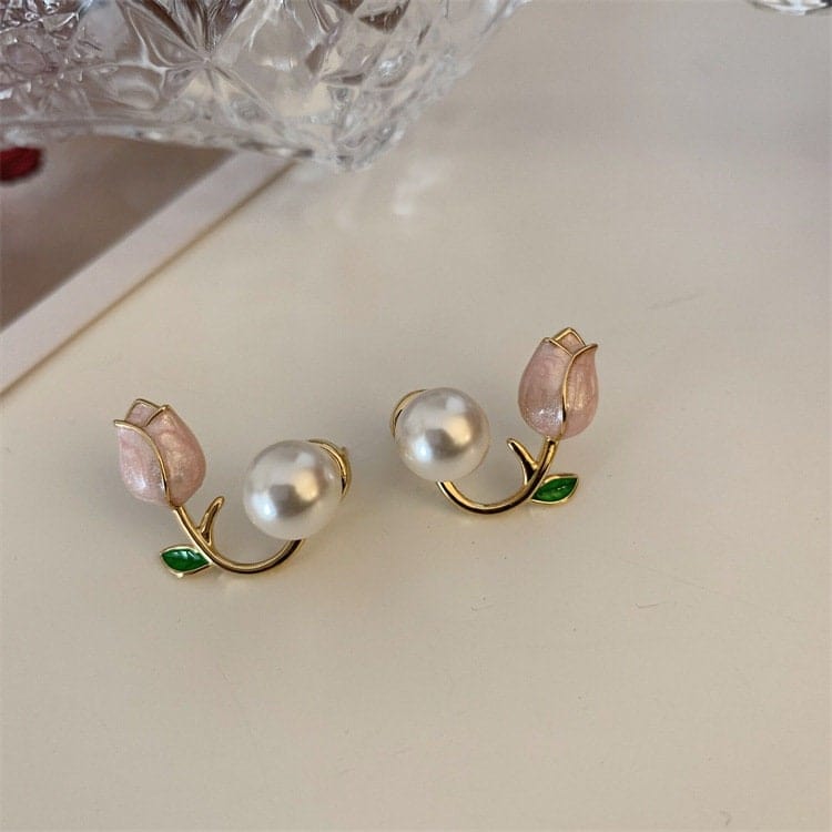 Chic Enamel Tulip Pearl Earrings - ArtGalleryZen