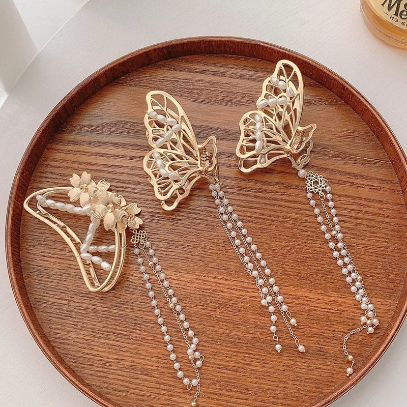 Chic Pearl Chain Tassel Butterfly Chignon Claw Clip Hair Clip - ArtGalleryZen