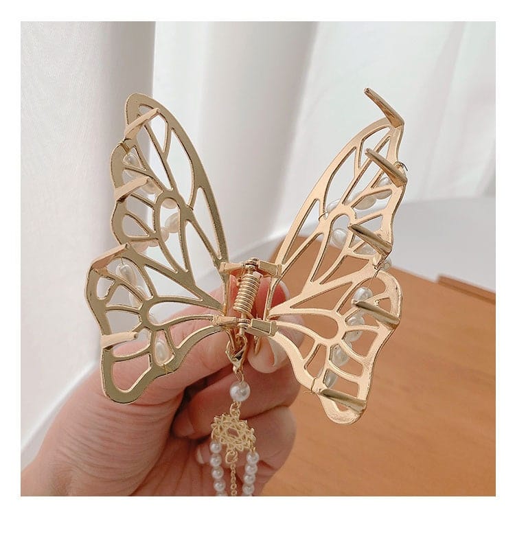 GITGRNTH Pearl Btterfly Hair Claw Clip Tassel Butterfly With