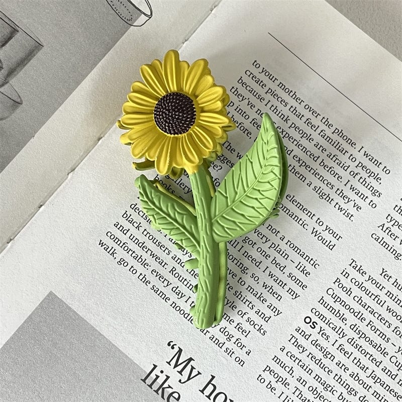 Chic Sunflower Chignon Claw Clip Hair Clip - ArtGalleryZen