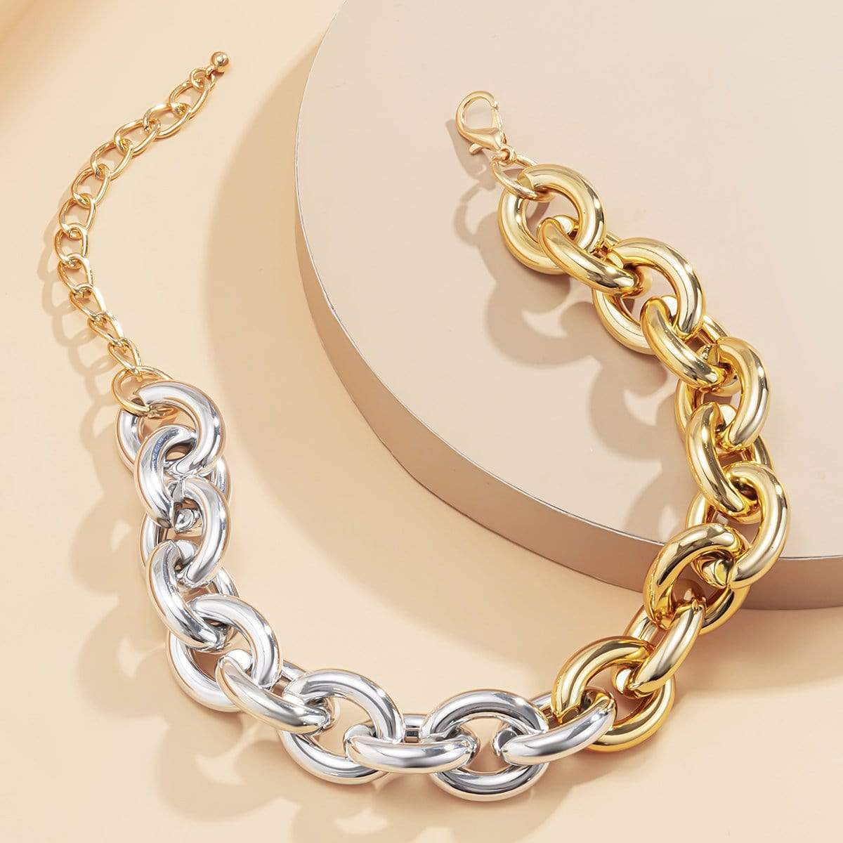 Chunky Two Tone Oval Link Chain Choker Necklace - ArtGalleryZen