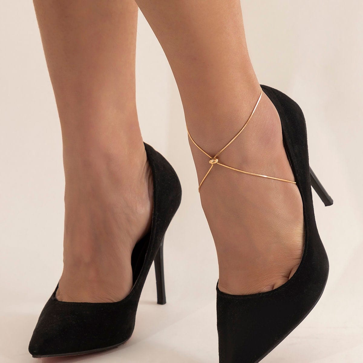 Dainty Adjustable Barefoot Sandal Foot Chain Anklet - ArtGalleryZen