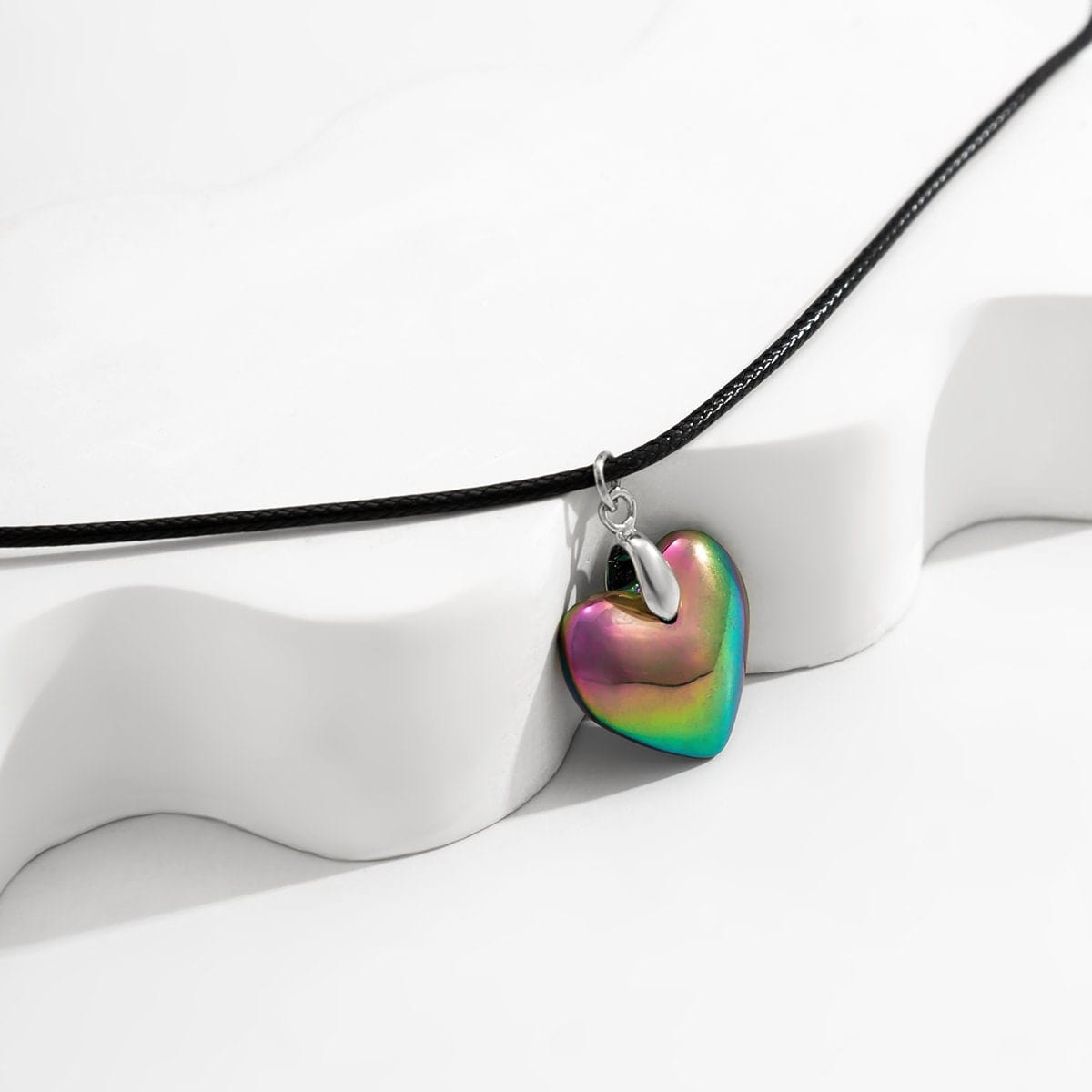Dainty Colorful Heart Pendant Wax Cord Choker Necklace - ArtGalleryZen