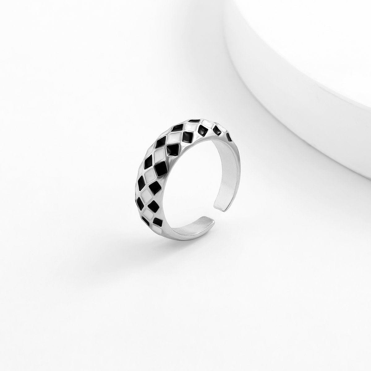 Geometric Enamel Checkered Ring - ArtGalleryZen