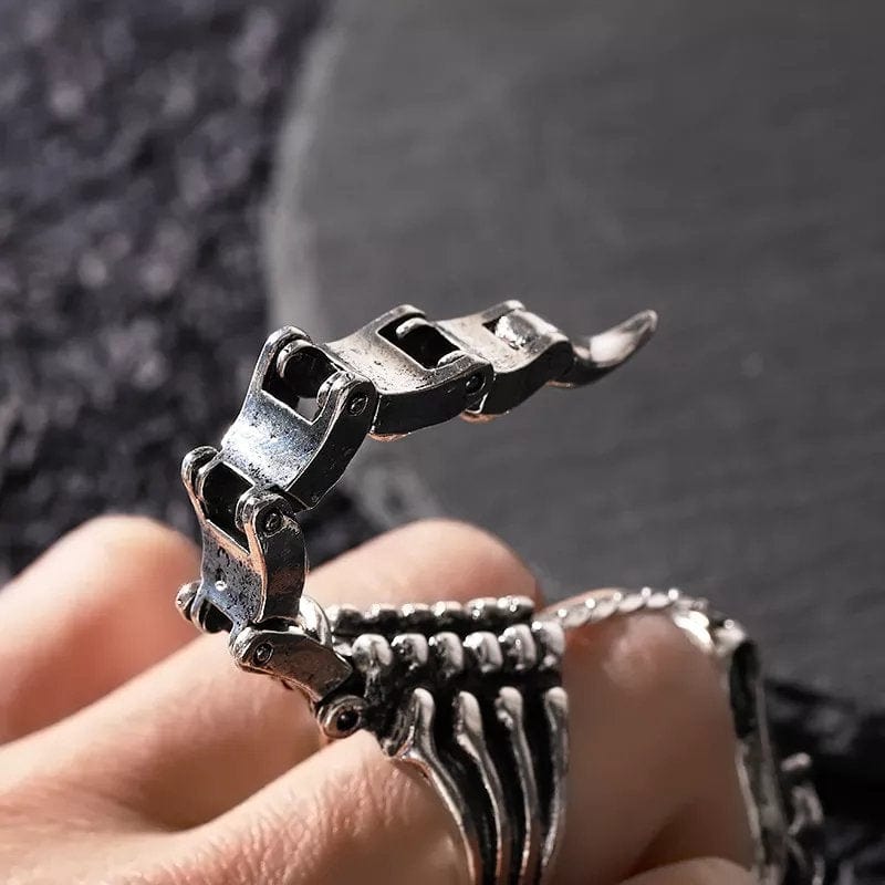 Gothic Dark Nail Finger Armor Movable Scorpion Ring - ArtGalleryZen
