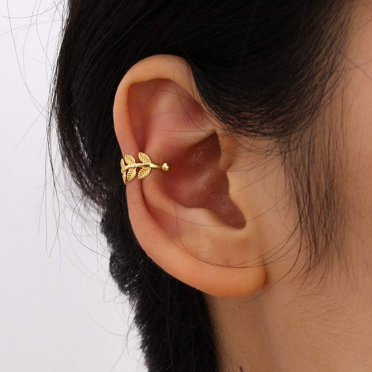 Minimalist Golden Leaf Ear Cuff Earrings - ArtGalleryZen