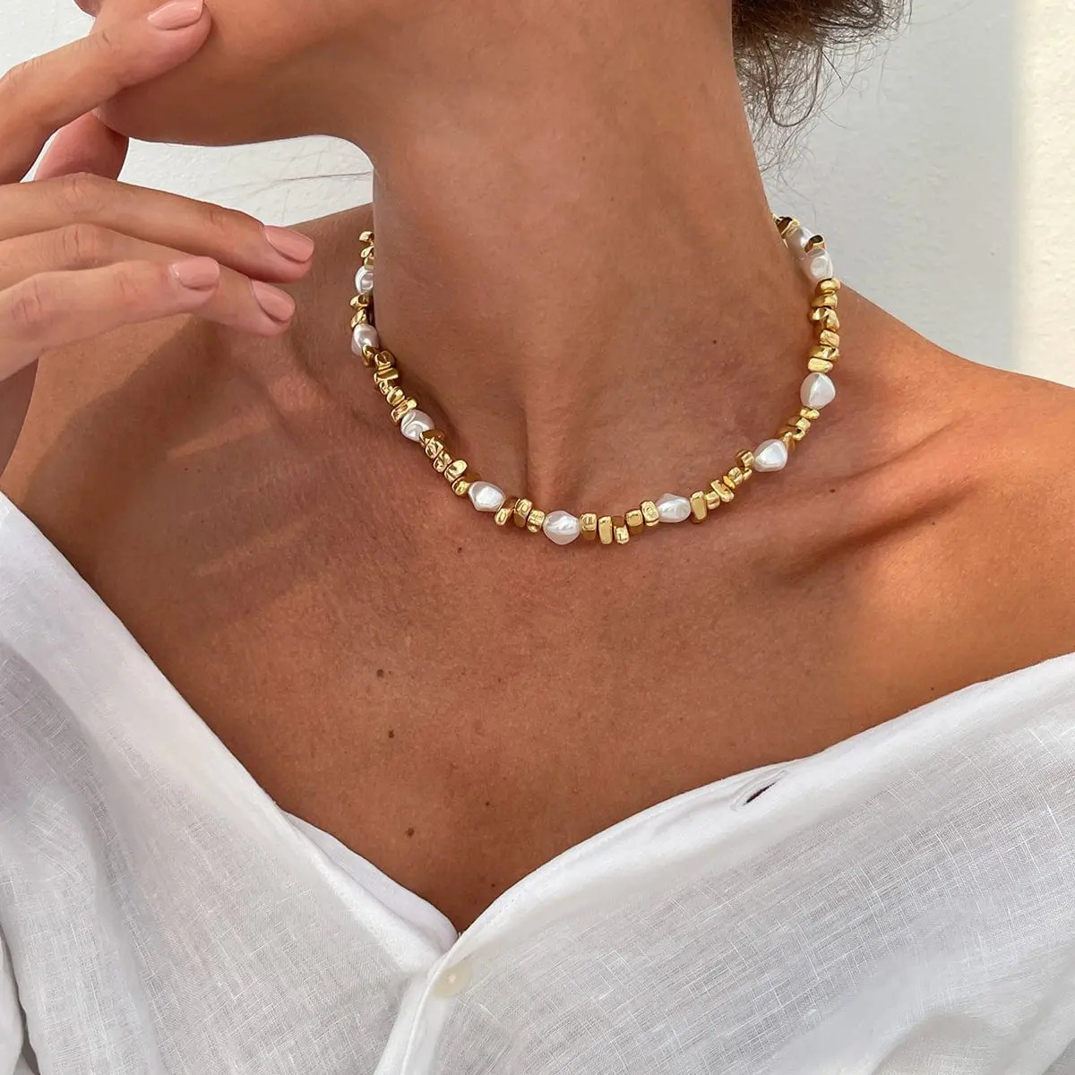 Baroque Gold Silver Tone Irregular Pearl Beaded Necklace - ArtGalleryZen