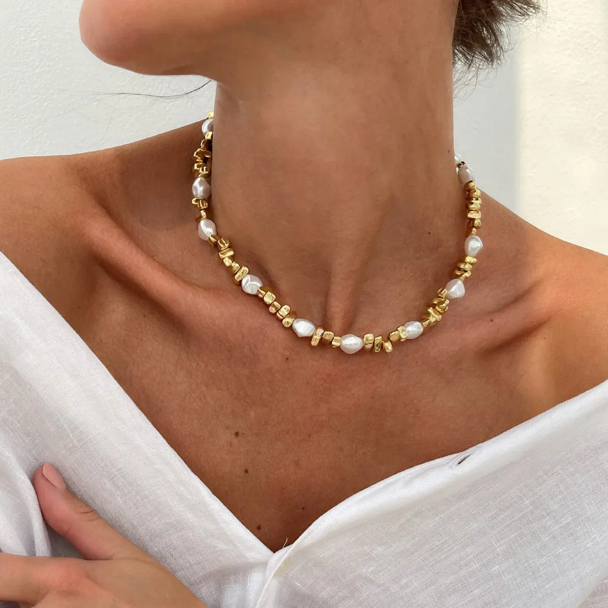 Baroque Gold Silver Tone Irregular Pearl Beaded Necklace - ArtGalleryZen