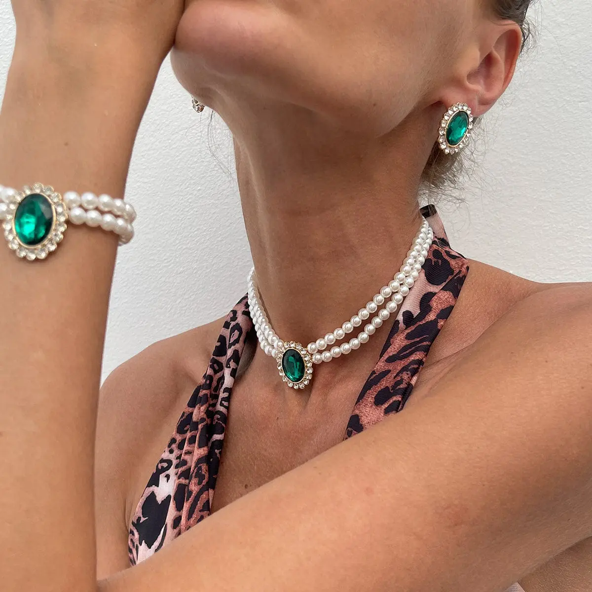 Baroque Layered Emerald CZ Inlaid Pearl Chain Choker Necklace Bracelet Earrings Set - ArtGalleryZen