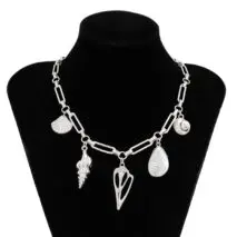 Boho Conch Shell Hollow Pattern Pendant Necklace - ArtGalleryZen