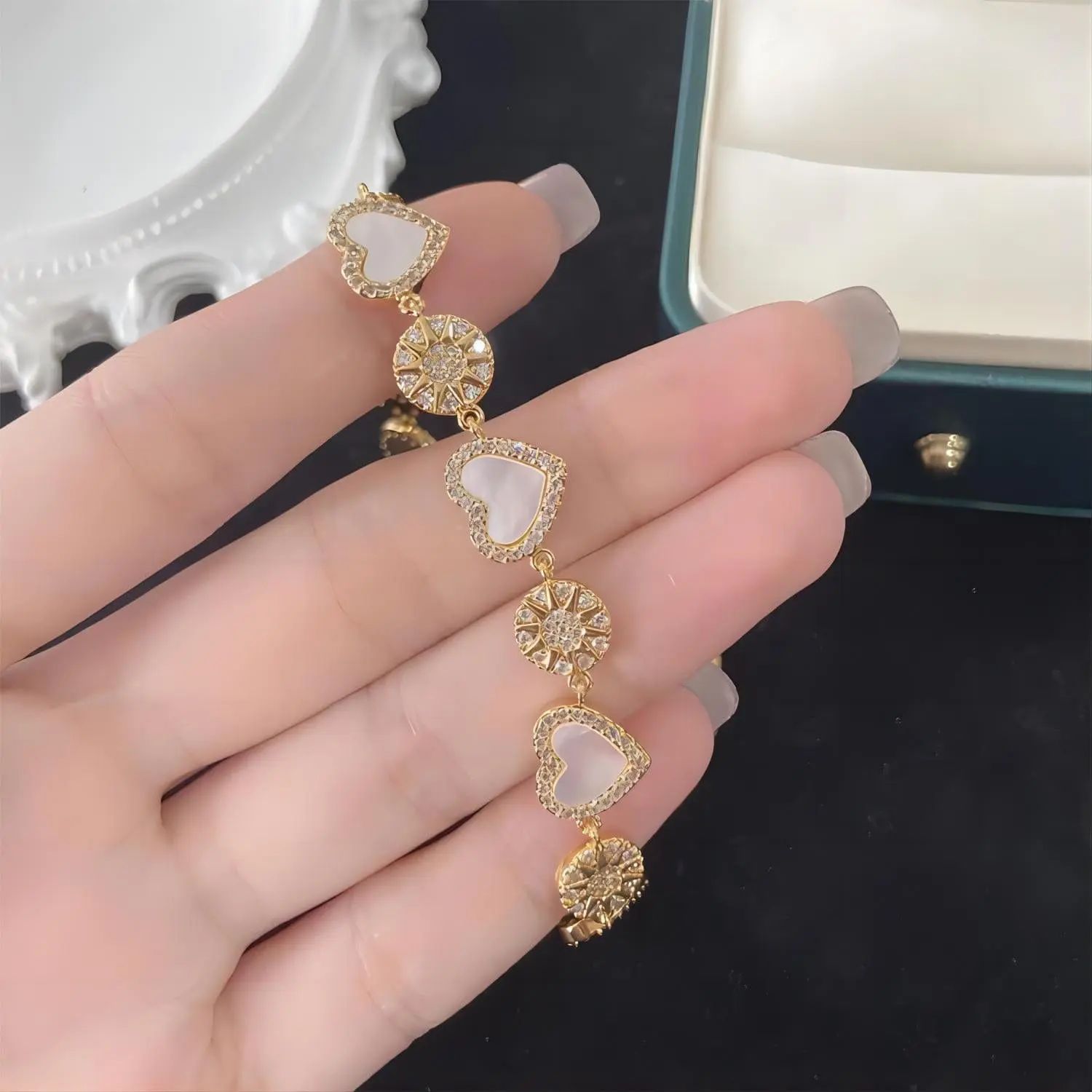 Chic 24k Gold CZ Inlaid Natural Pearl Shell Heart Bracelet - ArtGalleryZen