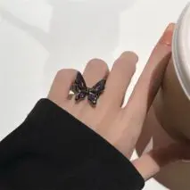 Chic CZ Inlaid Black Butterfly Ring - ArtGalleryZen