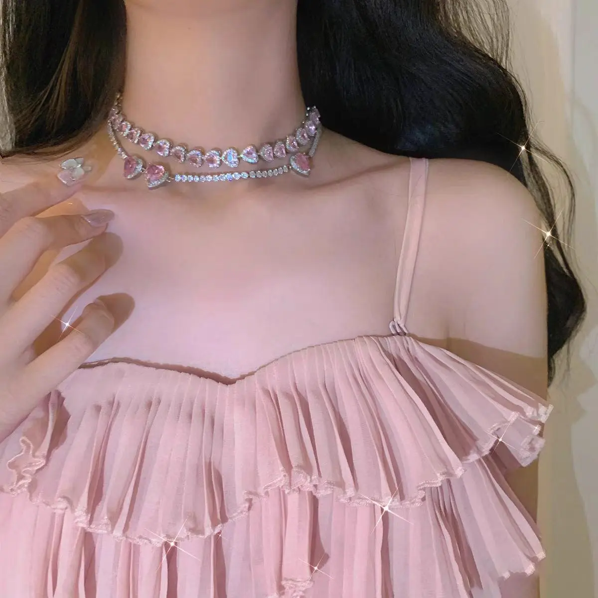 Chic CZ Inlaid Pink Diamond Heart Necklace - ArtGalleryZen