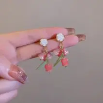 Chic Dangling Rose Earrings - ArtGalleryZen