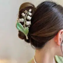 Chic Enamel Lily Of The Valley Hair Claw Clip - ArtGalleryZen