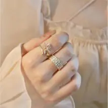 Chic Floral Butterfly Pearl Ring Set - ArtGalleryZen