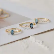 Chic Hollowed-out Sea Blue Topaz Ring - ArtGalleryZen