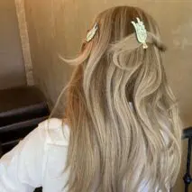 Chic Rhinestone Angel Wing Hair Clip - ArtGalleryZen