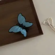Chic Vintage Textured Butterfly Hair Claw Clip - ArtGalleryZen